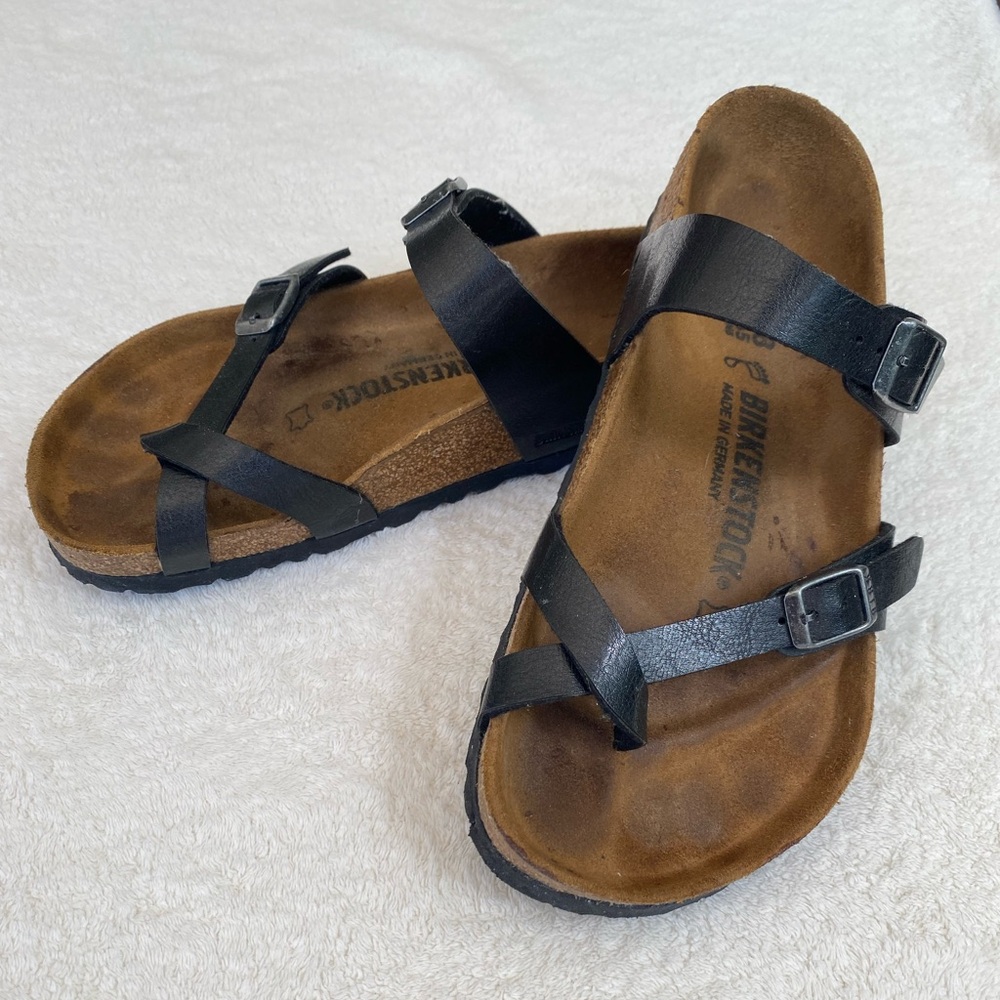 Birkenstocks Mayari black sandals. Women’s size 38. Very good condition.